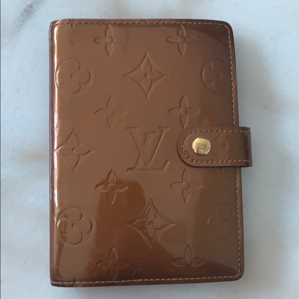 Louis Vuitton agenda